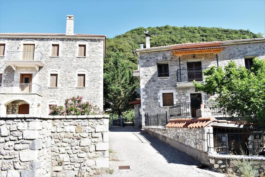 Stonehouse Dome Lagadia Villa Langadia Exterior photo