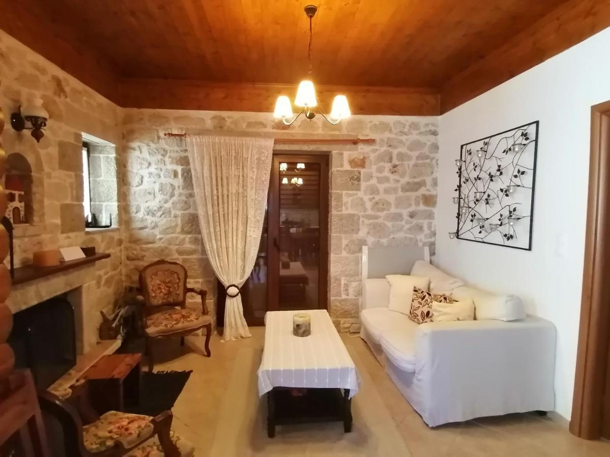 Stonehouse Dome Lagadia Villa Langadia Exterior photo