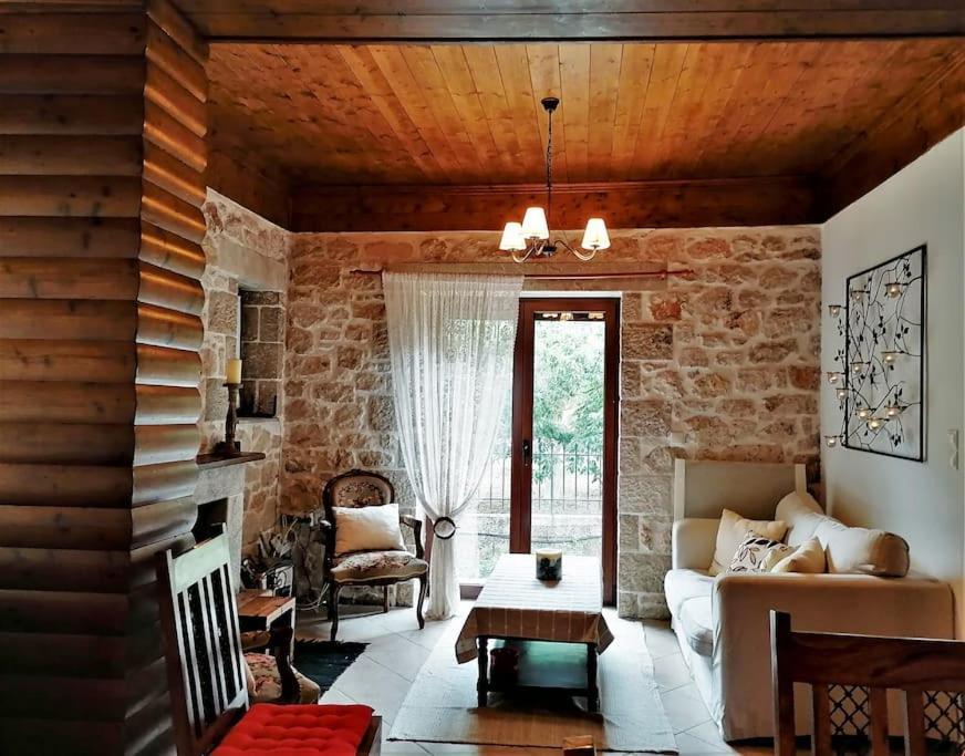 Stonehouse Dome Lagadia Villa Langadia Exterior photo